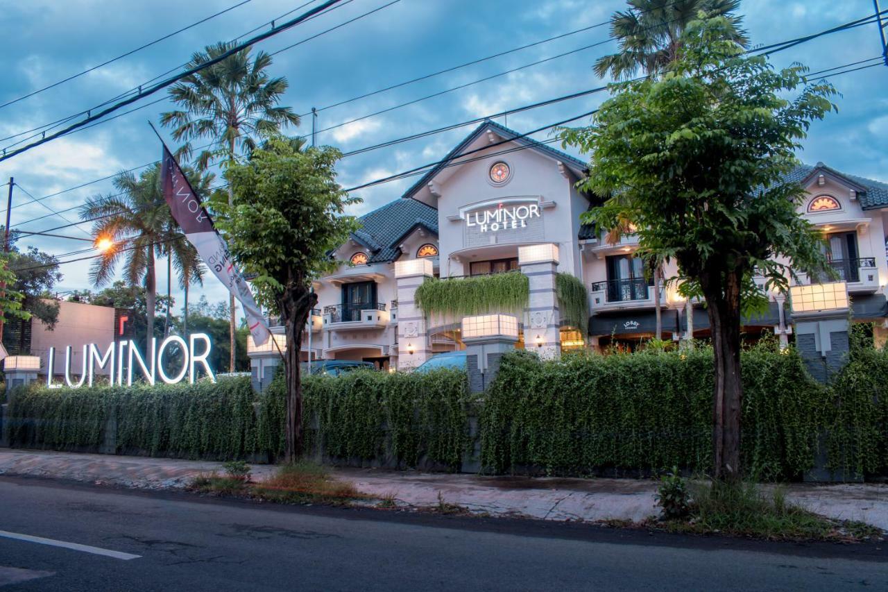 Luminor Hotel Jember By Wh المظهر الخارجي الصورة